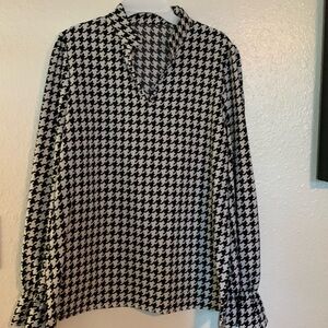 Hounds tooth blouse